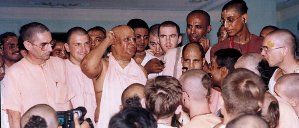 Living Sadhu - Gour Govinda Swami