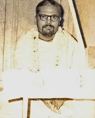 Bhakti Vijñāna Bhāratī Gosvāmī Mahārāja