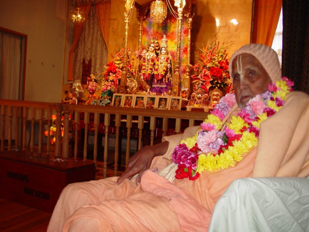 Bhakti Vaibhava Puri give lecture